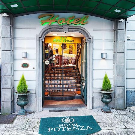Hotel Potenza Nápoly Kültér fotó