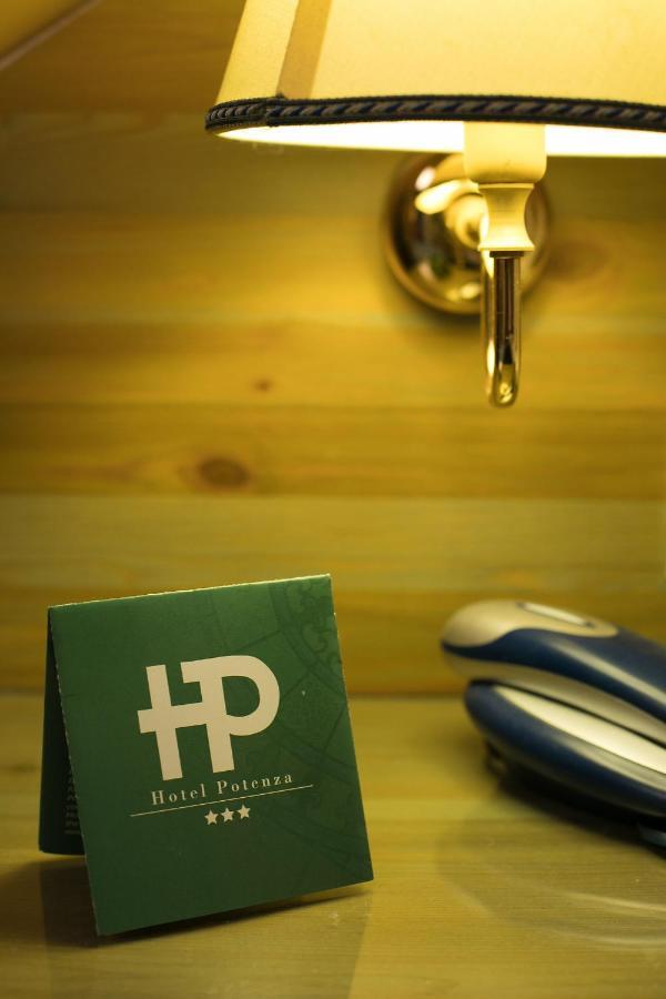 Hotel Potenza Nápoly Kültér fotó